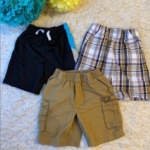 Boys 4t shorts lot